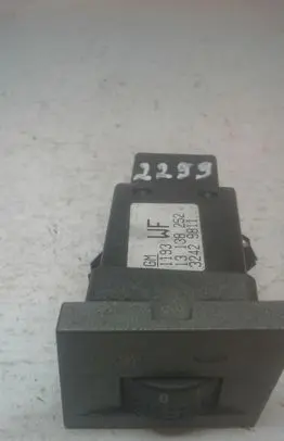 Opel Vectra C Seat heating switch 13138252 32429811