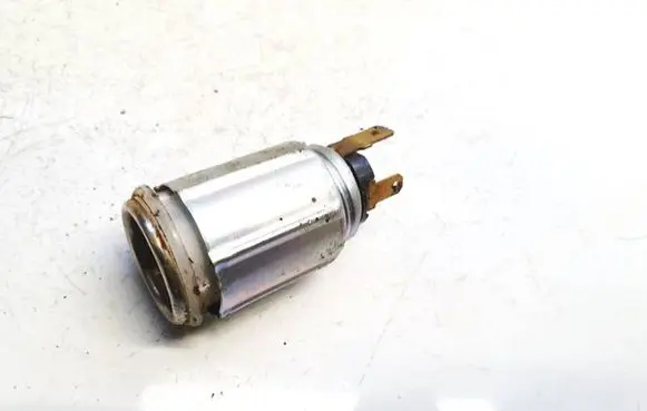 Citroen C-Crosser Cigarette lighter 
