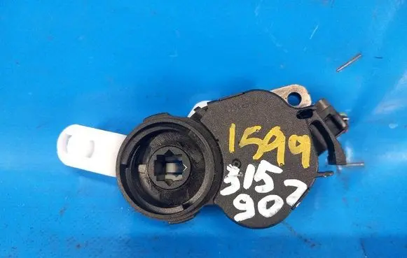 Nissan Sentra B17 Air flap motor/actuator 277313DF0A