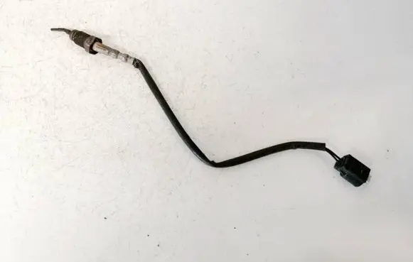 BMW 7 E65 E66 Exhaust gas temperature sensor 17185551 1718555-1