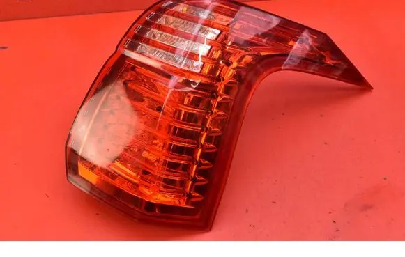 Peugeot 5008 Rear/tail lights 26120202