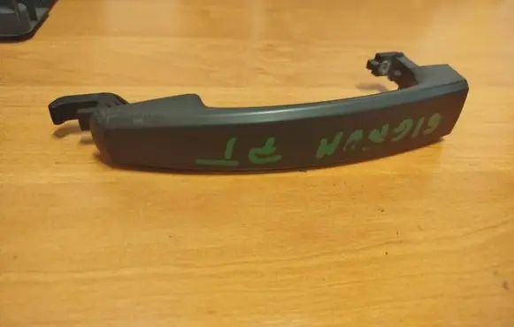 Rear door exterior handle