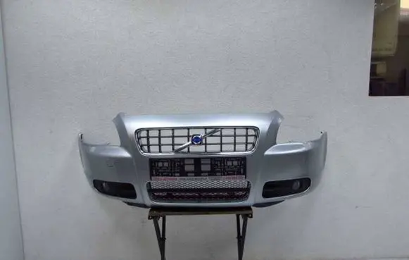 Volvo C70 Front bumper 57240