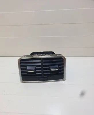 Audi A6 S6 C6 4F Rear air vent grill 4F0819203C
