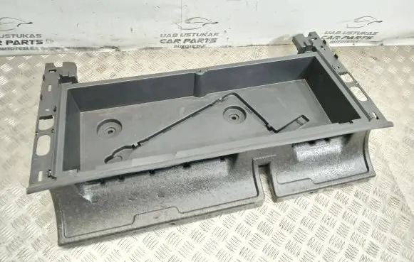 Toyota Avensis T270 Tool box 6499105030