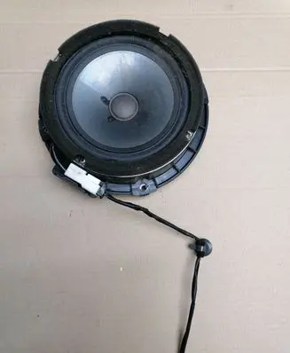 KIA Carens II Front door speaker 963301D200