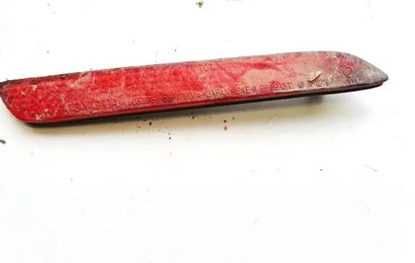 Rear tail light reflector