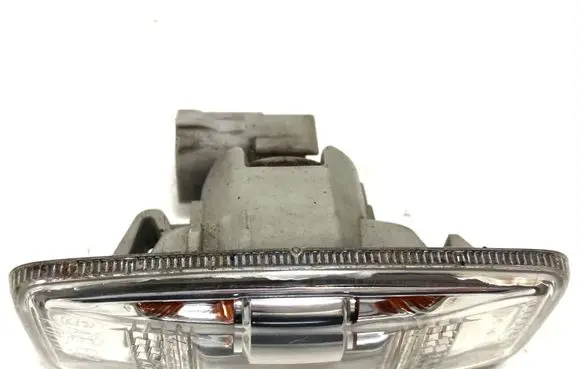 Nissan Murano Z50 Front fender indicator light 0150663