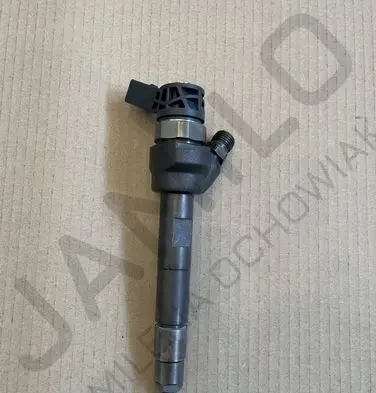 BMW X5 F15 Fuel injector 7810702 13537810702