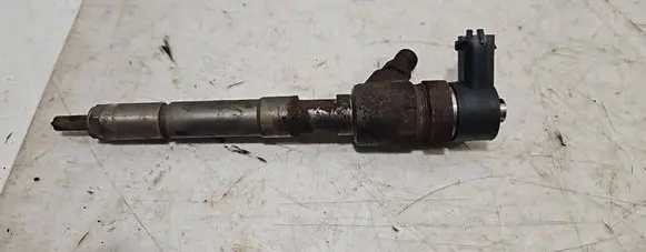 Opel Combo D Fuel injector 0445110351