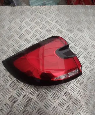 Chrysler Pacifica Rear/tail lights 68424931AB