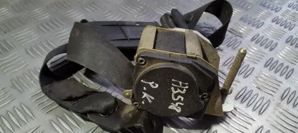 Opel Vectra B Front seatbelt 90585863
