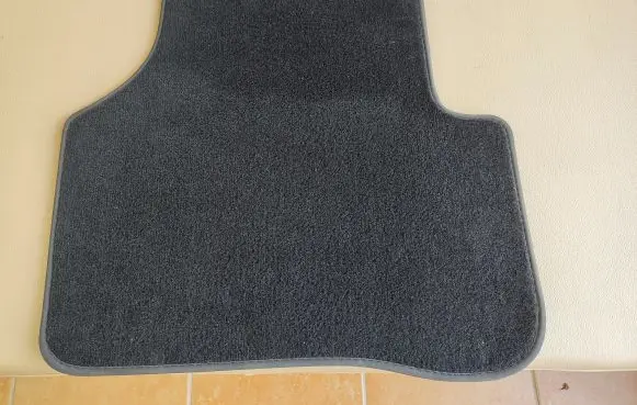 Volkswagen PASSAT CC Rear floor mat 