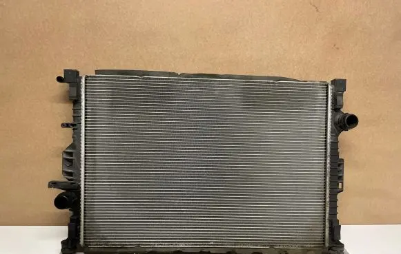 Ford Galaxy Coolant radiator