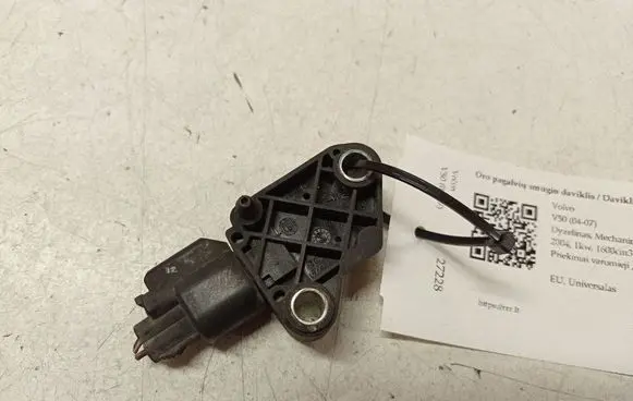 Volvo V50 Airbag deployment crash/impact sensor 30737139