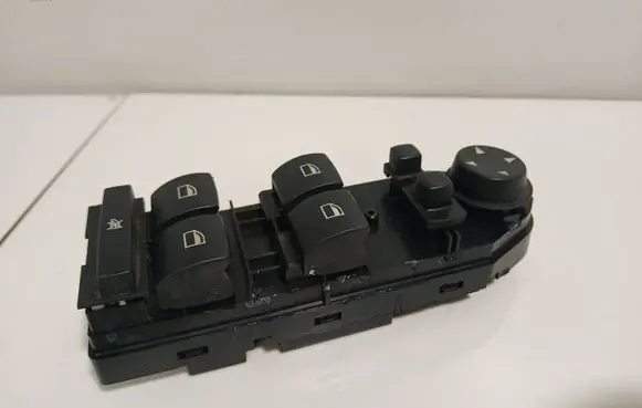 BMW 5 E60 E61 Quarter vent window switch 6939117 0325KAI01 671311TE