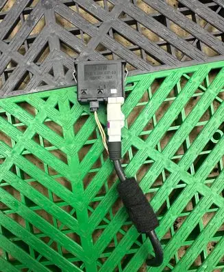 BMW X3 F25 USB socket connector 9266607