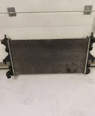 Coolant radiator