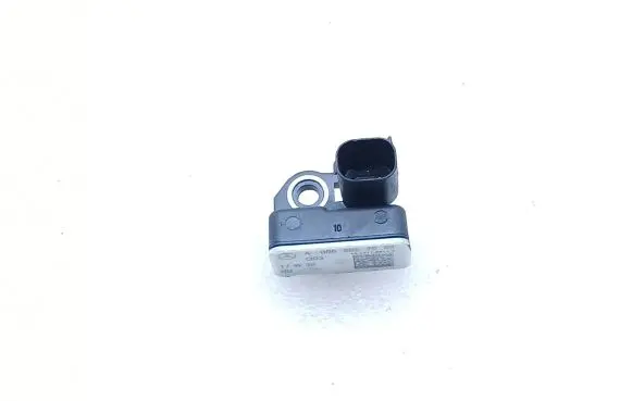 Mercedes-Benz GLE (W166 - C292) ESP acceleration yaw rate sensor A0009057600