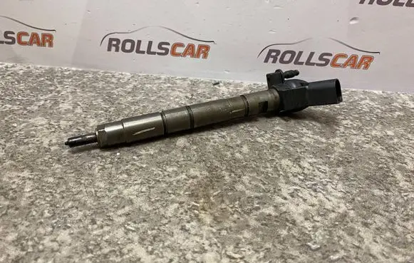 Audi A6 S6 C6 4F Fuel injector 059130 0445115