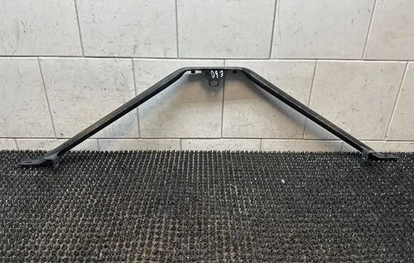 BMW 5 E60 E61 Radiator support slam panel bracket 7033745