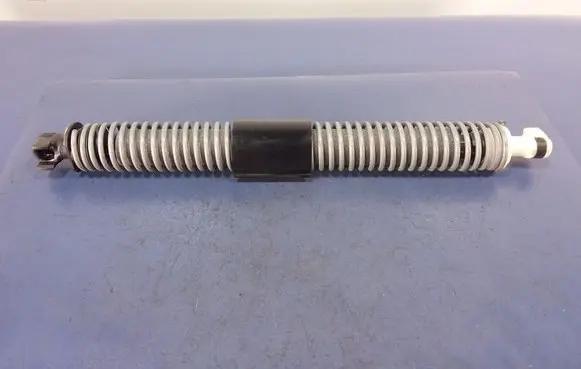 BMW M5 Shock absorber/damper mounting bracket 7366403