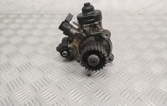 Audi A6 S6 C6 4F Fuel injection high pressure pump 059130755BK