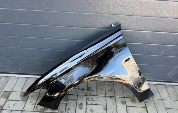 Ford Mondeo MK V Fender CZESCICARSPL002