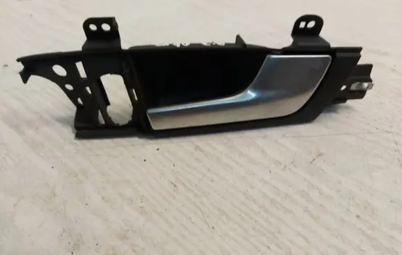 Audi A3 S3 A3 Sportback 8P Front door interior handle 8P4837020