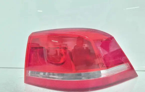 Volkswagen PASSAT B7 Rear/tail lights 3AE945096F 90010062