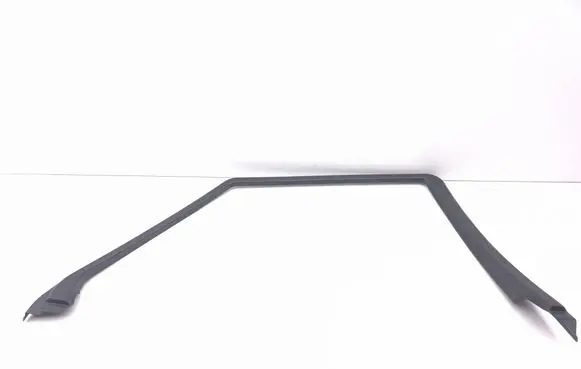 Mercedes-Benz ML W164 Rear door glass trim molding A1647300970