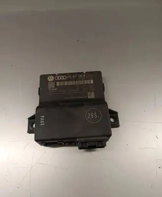 Audi Q7 4L Comfort/convenience module 4F0907468M 4F0907468F