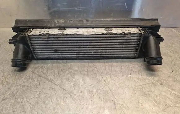 BMW 3 F30 F35 F31 Intercooler radiator 7600530 M151693D 15272311