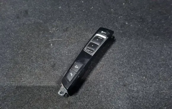 BMW 5 F10 F11 ESP (stability program) switch 9201486 61319201486 61319187197