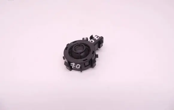Volvo S80 High frequency speaker in the rear doors 31252330 D70