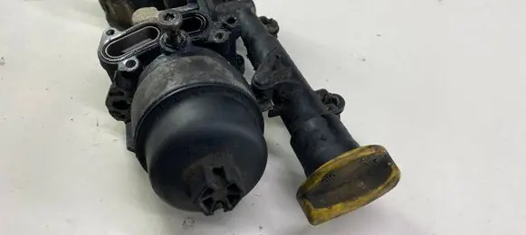 Fiat Grande Punto Oil filter mounting bracket