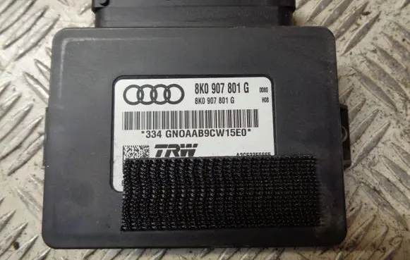 Audi A4 S4 B8 8K Hand brake control module 8K0907801G