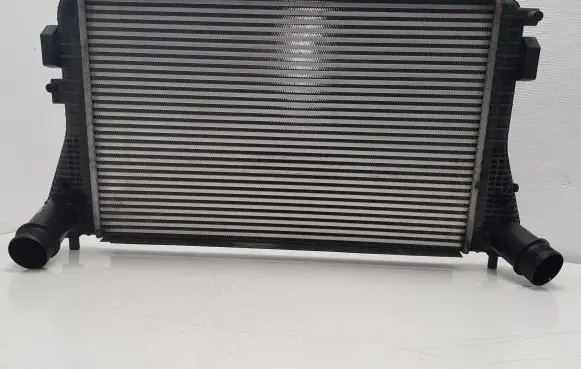 Skoda Yeti (5L) Intercooler radiator 1K0145803BN