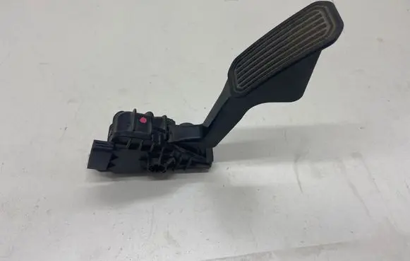 Toyota Land Cruiser (J120) Accelerator throttle pedal 7812060350