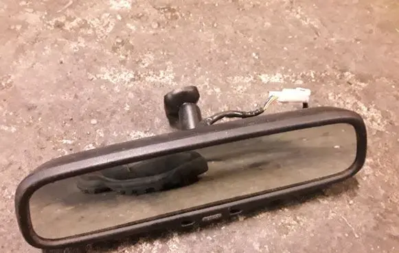 Lexus IS 220D-250-350 Rear view mirror (interior) E13011005