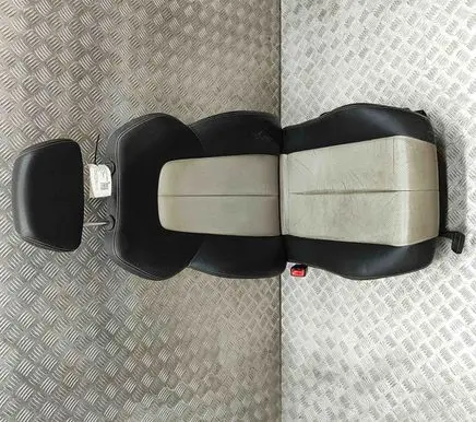 Mercedes-Benz SLK R170 Front driver seat A1709100547 A1709100126