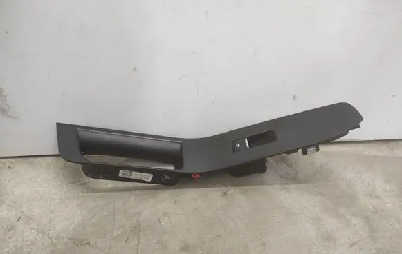 Ford Explorer VI Electric window control switch LB5B14B132A