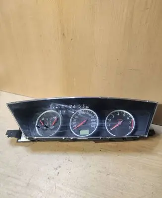 Nissan Primera Speedometer (instrument cluster) AV603