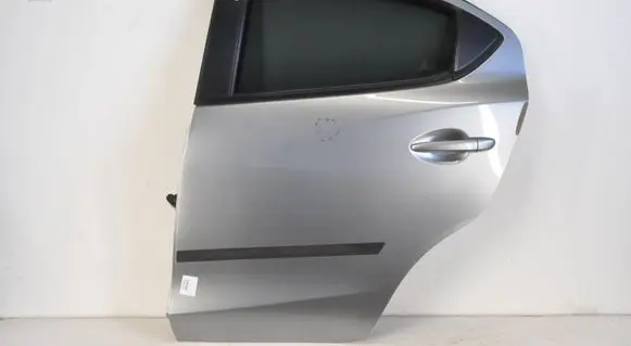 Mazda 2 Rear door 
