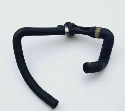 Audi A4 S4 B5 8D Vacuum line/pipe/hose 058133783A 058133783 058133753