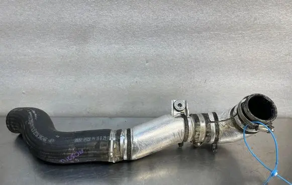 Hyundai Tucson TL Coolant pipe/hose 