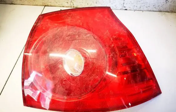 Volkswagen Golf V Rear/tail lights 1K6945096N