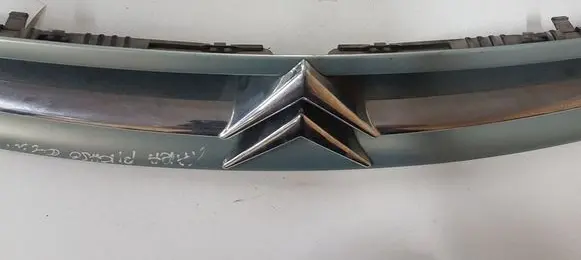 Citroen Xsara Picasso Front grill 9632099177