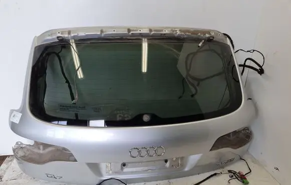 Audi Q7 4L Tailgate/trunk/boot lid