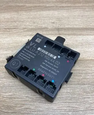 Mercedes-Benz E W212 Door control unit/module A2129004402 A2128203926